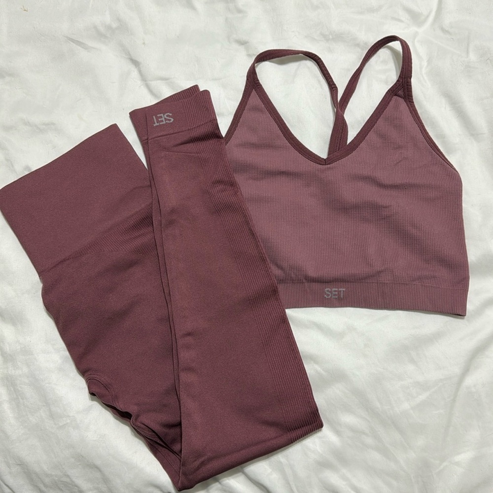 Set Active Mauve Set